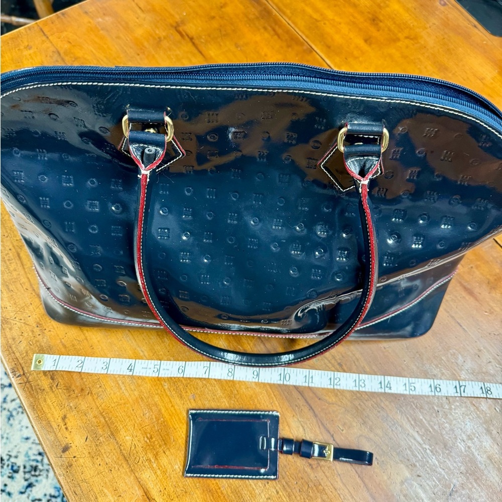 Arcadia Navy Tote with white and red stitching - Picture 8 of 9